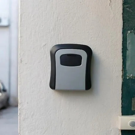 アパート Toniko *