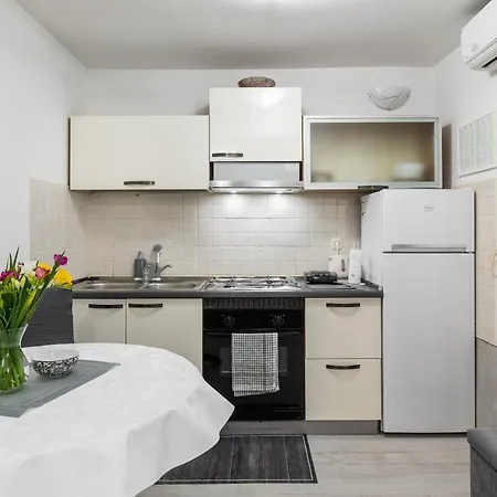 Toniko Appartement *