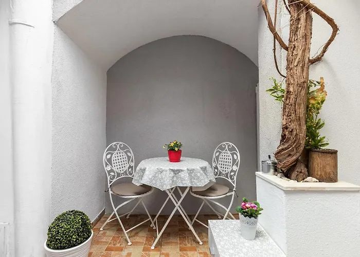 Toniko Appartement *